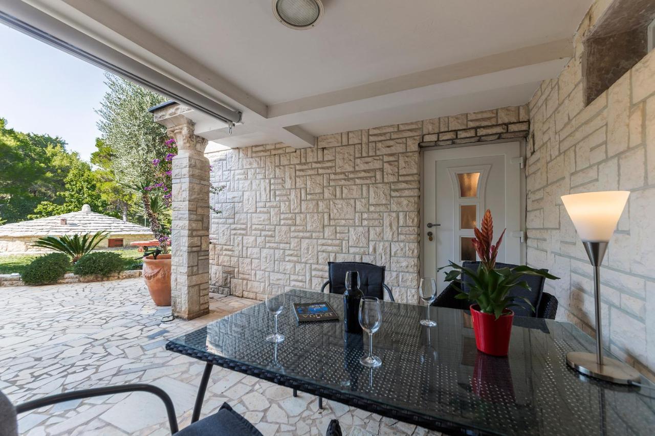 פולה Apartments Villa Lungomare מראה חיצוני תמונה