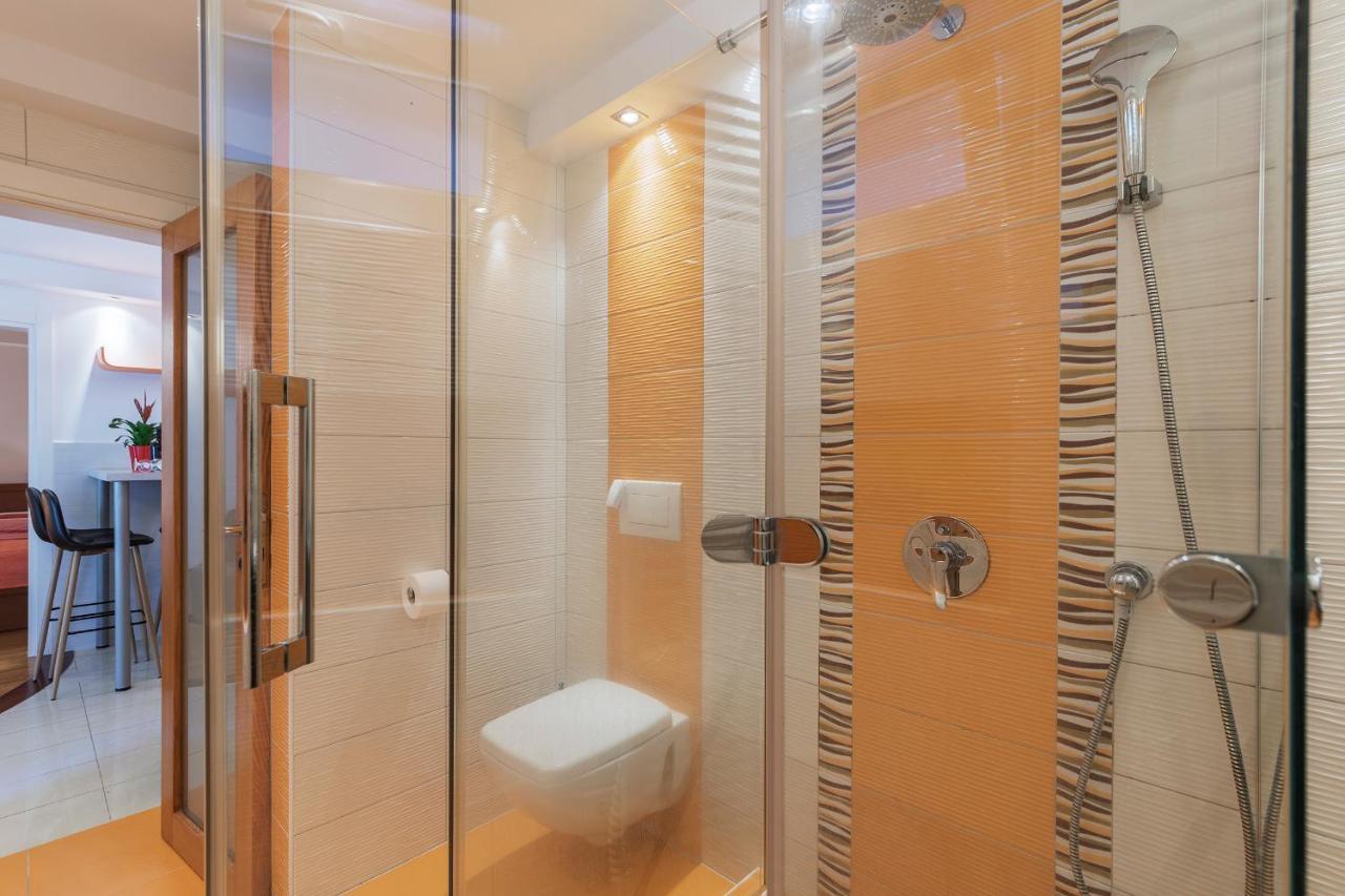 פולה Apartments Villa Lungomare מראה חיצוני תמונה