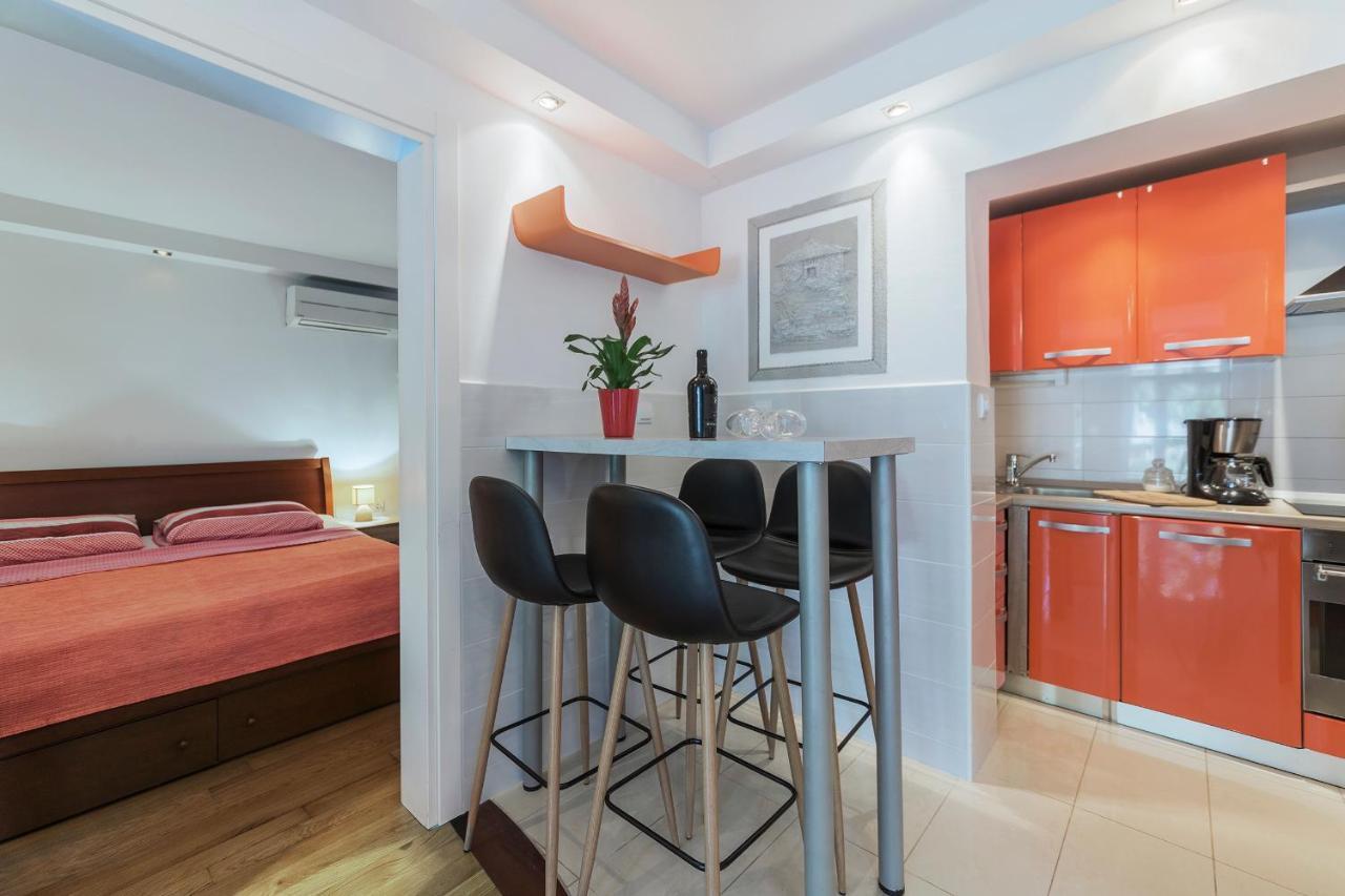 פולה Apartments Villa Lungomare מראה חיצוני תמונה
