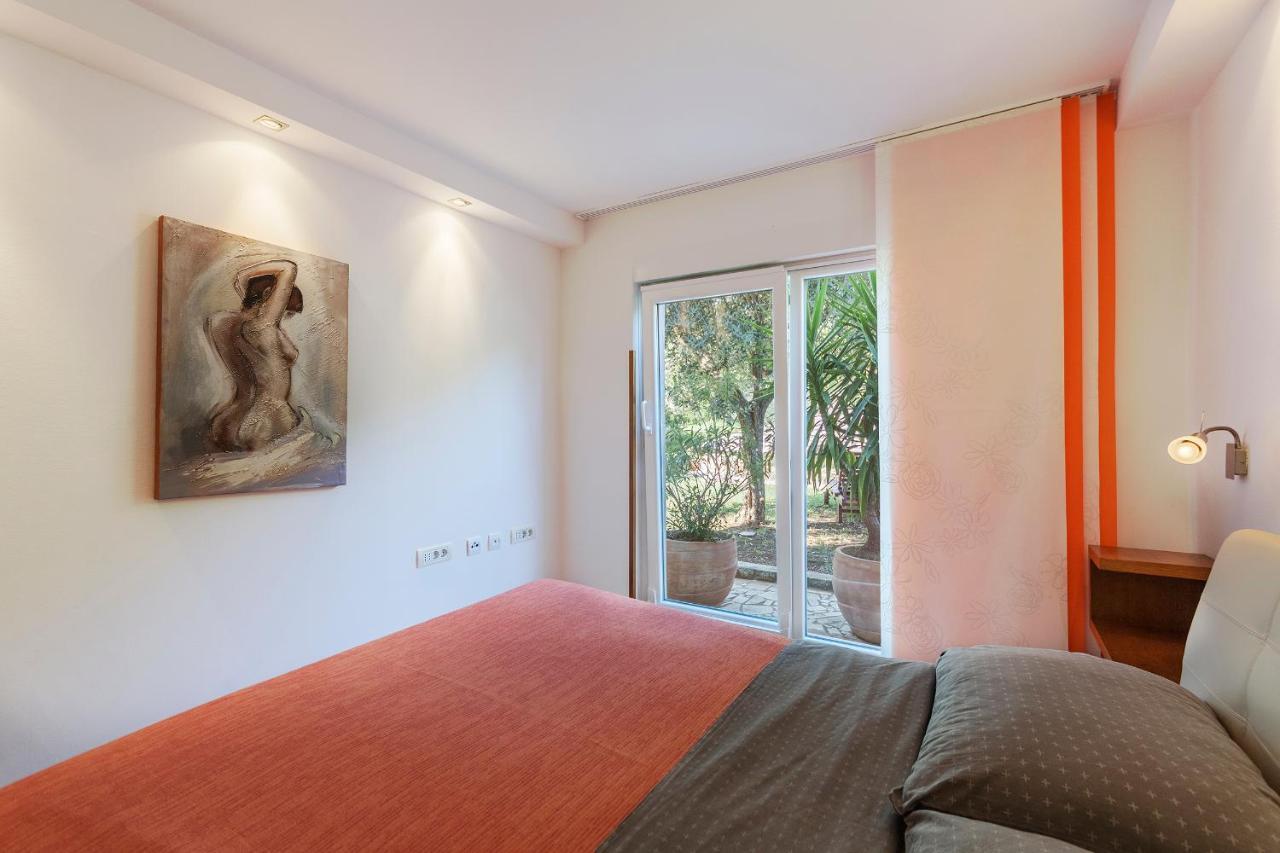 פולה Apartments Villa Lungomare מראה חיצוני תמונה