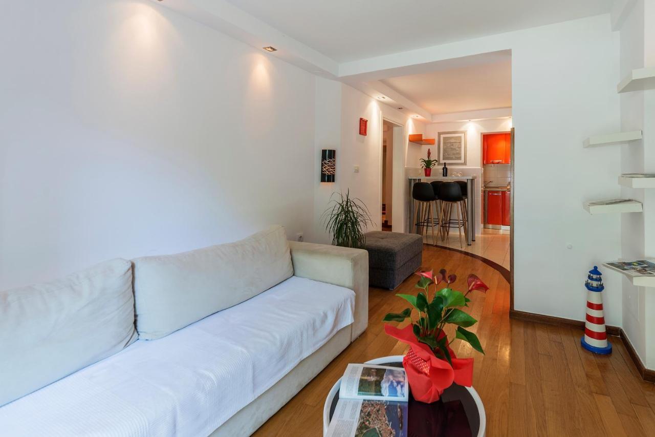 פולה Apartments Villa Lungomare מראה חיצוני תמונה